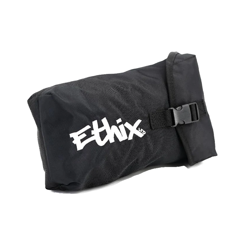 ETHIX Goggles Pouch Quick Release – dark mode image 1