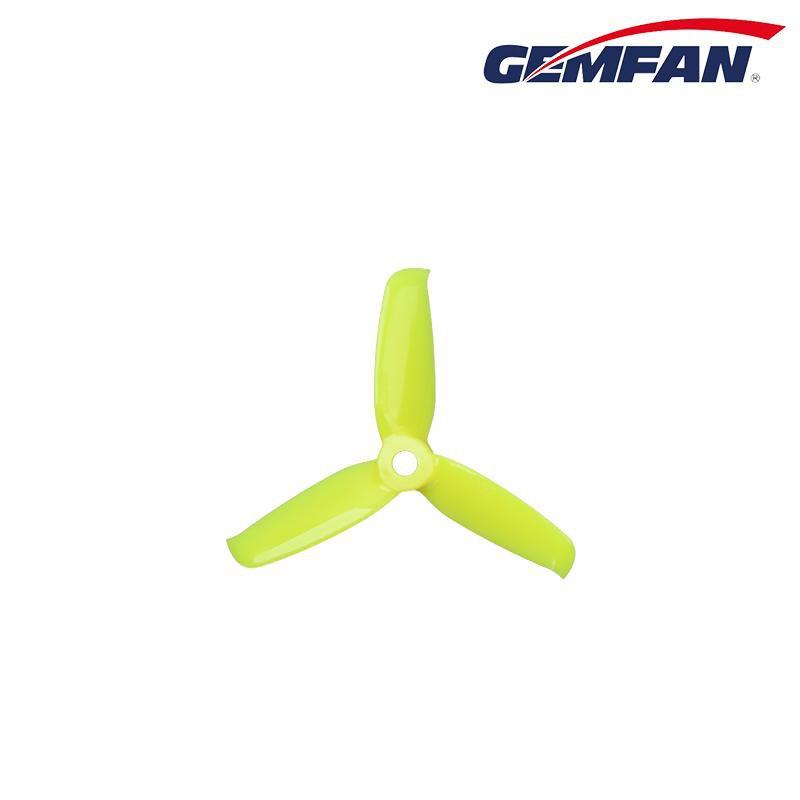 Gemfan Flash Durable Tri Blade 3052 Propellers CW/CCW 1 Pack (4 Pieces) - Phaser FPV
