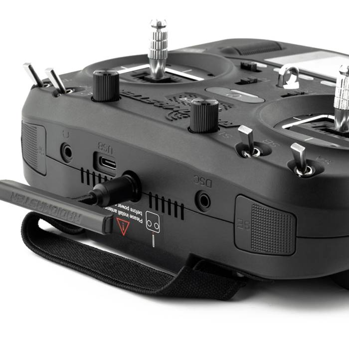 RadioMaster Boxer Radio Transmitter - 4-in-1 Multi-Protocol/ELRS 2.GHz (Batteries Not Included)